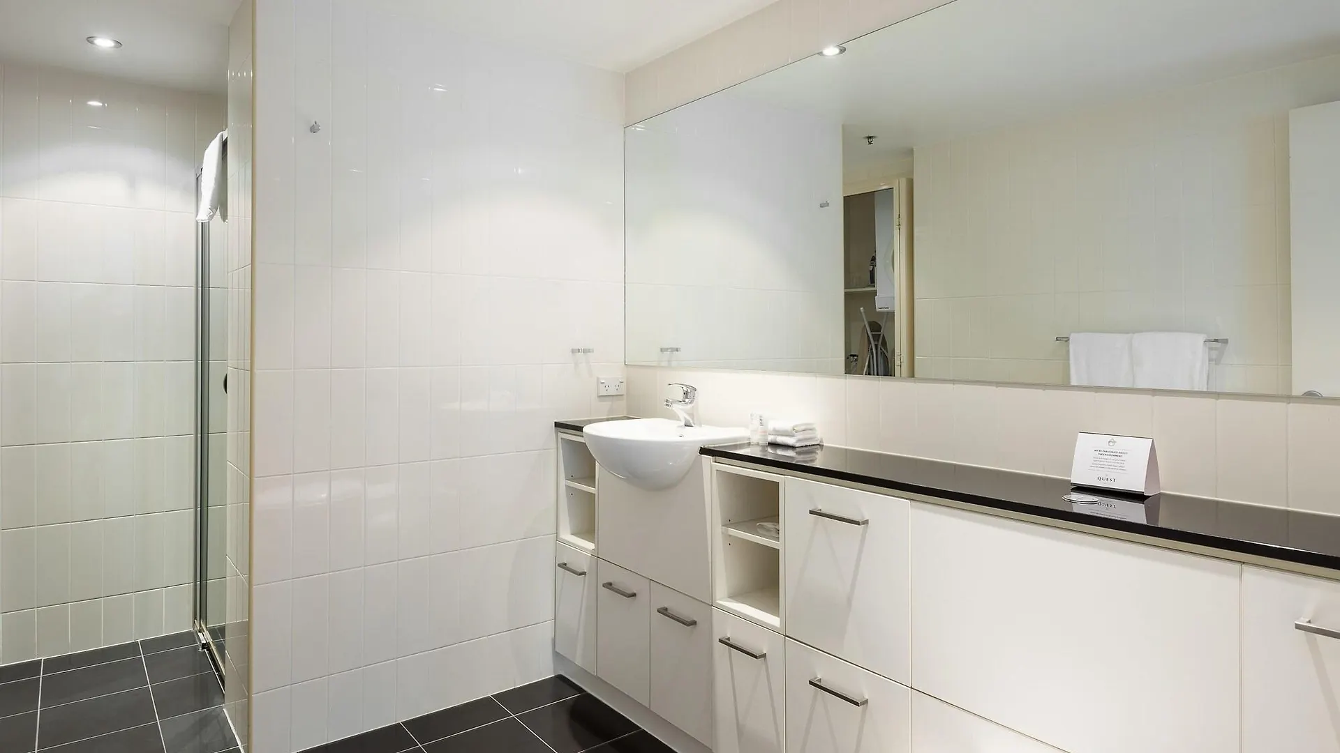 **** Aparthotel Quest River Park Central Brisbane Australien